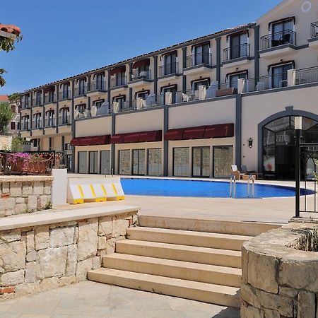 Le Ciel Hotels & Wellness Club Çeşme Exterior foto
